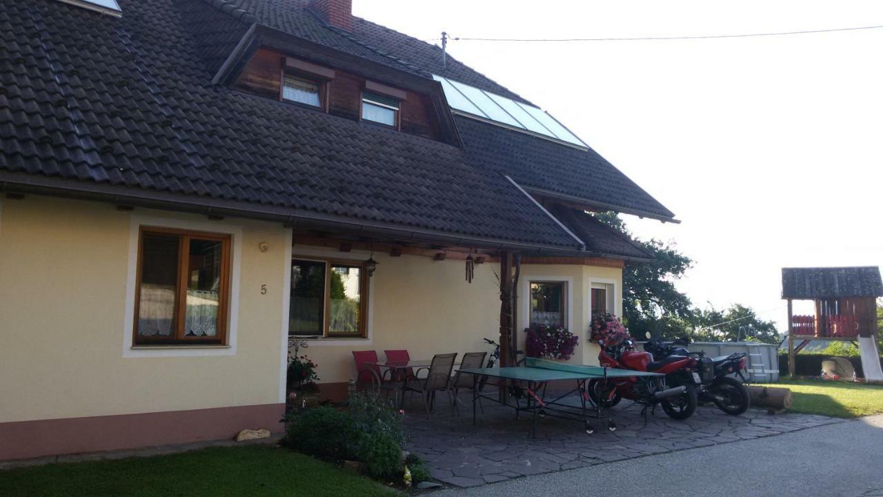 Villa Lindlhof Fam. Taferner Sankt Andrä Esterno foto